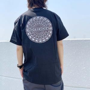 全2色 インディペンデントトラックス INDEPENDENT TRUCKS Tシャツ HUSKY REVOLVE S/S Tee 2023 バックプリント ブラック レッド BLACK RED 黒 赤｜mr-vibes