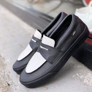 バンズ VANS ヴァンズ LOAFER53 ローファー53 スニーカー 革靴 BLACK/MARSHMALLOW ブラック/ホワイト 黒 VN000Z0GBPT