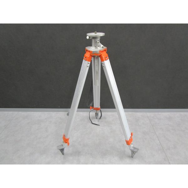 【中古品】【即納可】　エレーベーター三脚　 5/8インチ