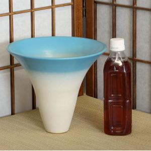 1点物 花器 白釉 スカイブルー ラッパ 生花...の詳細画像1