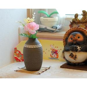 信楽ビードロ焼き・7号丸花瓶 楽天市場】ビードロちぎり 花入 7号信楽焼 陶器 花器 花瓶 彩り