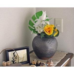 登り窯 飾り壺 花入れ 花瓶 楽天市場】信楽焼 穴窯 登り窯 花瓶 自然釉 緋色 スカーレット 薪 在庫