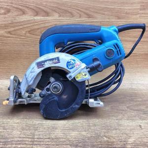 【中古】マキタ　125mm内装丸ノコ　5241　本体のみ【ハンズクラフト熊本けやき通り店】【引き取り限定】 マキタ 内装マルノコ 5241の中古 未使用品 《群馬・高崎》中古工具販売