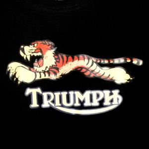 トライアンフ Tシャツ TRIUMPH タイガー 黒 正規品｜マンブルズ バンドTシャツ 通販