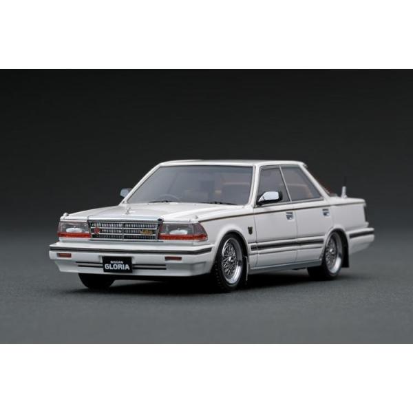 イグニッション 1/43 日産 グロリア Y30 4ドア ハードトップ ブロアム VIP ホワイト ...