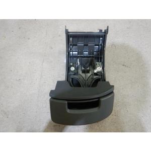 ムーヴ DBA-LA100S ドリンクホルダー 運転席側 トリム FA40 55618