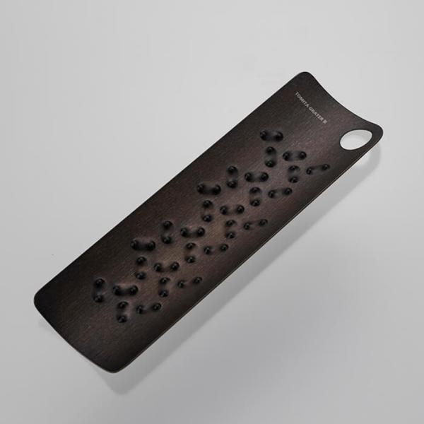 トミタ式おろし金2　ブラック　tmo-002-b　燕三条製  ネコポス配送