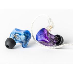 美品　欠品あり　QDC Hybrid Uranus-S イヤホン qdc インイヤーモニター Hybrid Uranus-S QDC-HYBRID-URANUS-S