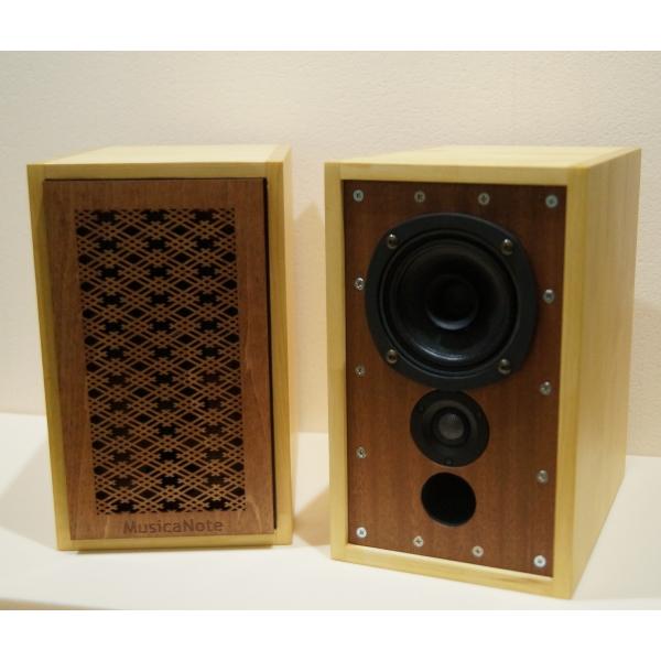 やわらかい響きの天然木スピーカー「S-NW08L-VF」  日本古来の文様「井筒割菱」を取入れた音質...