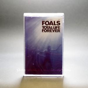 フォールズ Foals - Total Life Forever: Exclusive Limited Edition (cassette)｜musique69