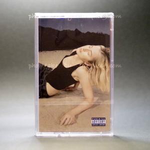 ハイム Haim - Women in Music Pt. III: Exclusive Alana Sleeve/ Neon Orange Shell Edition (cassette)｜musique69
