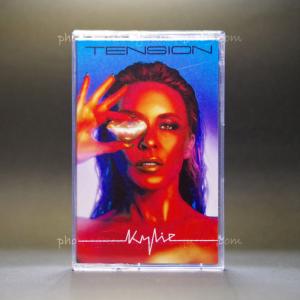 カイリーミノーグ Kylie Minogue (Kylie) - Tension: Exclusive Blue Shell/ Alternate Artwork Edition (cassette)｜musique69