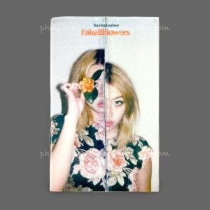 ビーバドゥービー Beabadoobee - Fake It Flowers: Gold Shell Limited Edition (cassette)｜musique69