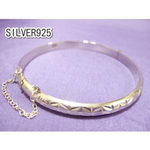 横浜最新 シルバー925SILVER銀♪魅惑の開くカット模様バングル 9.7グラム 巾6ミリ メンズレディース 送料220円ブレスレット7