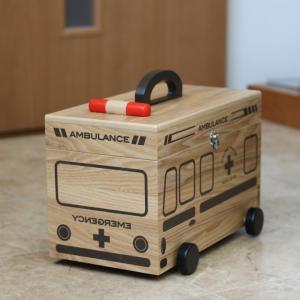 (キュアメイト 救急箱 ナチュラル) 救急車 薬箱 木目調 木製 子ども かわいい ミニ おしゃれ 木製 収納の商品画像
