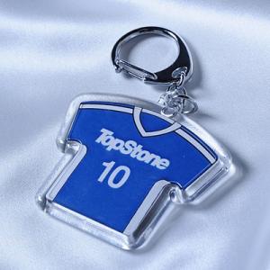 ユニフォームキーホルダー　オリジナルキーホルダー　オリジナルデザイン　チーム　部活　記念品　思い出　...