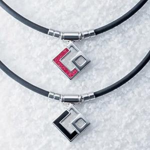 コラントッテ TAO ネックレス AURA【シルバー×レッドラメ】 コラントッテ TAO ネックレス AURA - 株式会社コラントッテ