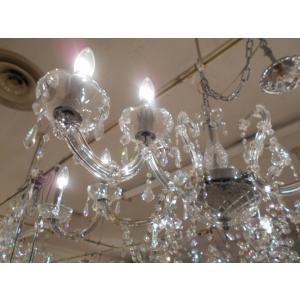 アンティーク調クリスタルホワイトスワロフスキーシ...の商品画像