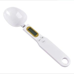 計量スプーン 測り スプーンスケール 電子 デジタルスプーン 料理スプーン オートパワーオフ壁掛け出来るフック穴付き 簡単に計量できるスプーン