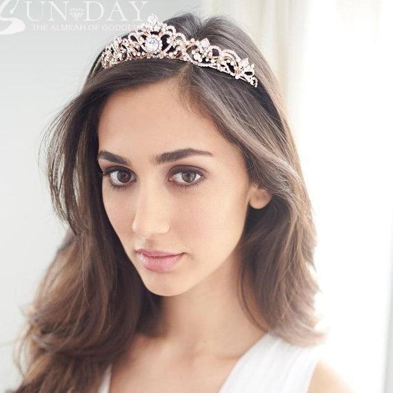 【値下げ】ウェディングティアラ ブライダル ヘアアクセ クリスタル ウェディング 豪華 上品ティアラ...