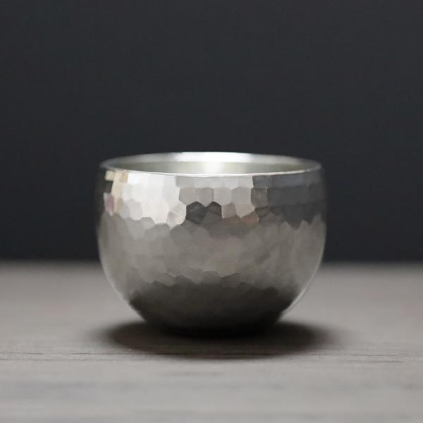 錫 ぐい呑み 深丸形 大 酒器 盃 鎚起工房 清雅堂 酒器 鍛金 打ち出し 日本酒 おしゃれ プレゼ...