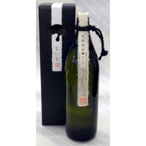 和食との相性を一番に考え開発　？ないな（芋焼酎と米焼酎のブレンド）　25％　900ml　箱入り