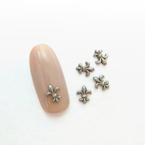 ネイルパーツ フレアクロス アンティークシルバー 5Pの商品画像