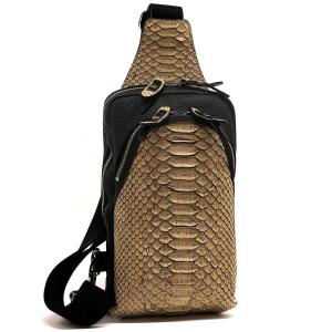 ボディバッグ メンズ レザー ショルダーバッグ 斜めがけ / 縦型 大容量