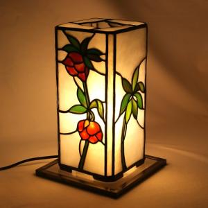 A18749 ステンドグラスフロアライト ．間接照明 フロアスタンド 照明