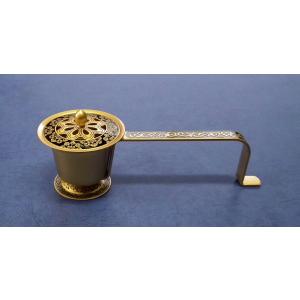 仏壇屋 滝田商店 蓮華型柄香炉 真鍮製 長さ32.5cm×巾9.4cm（日本製