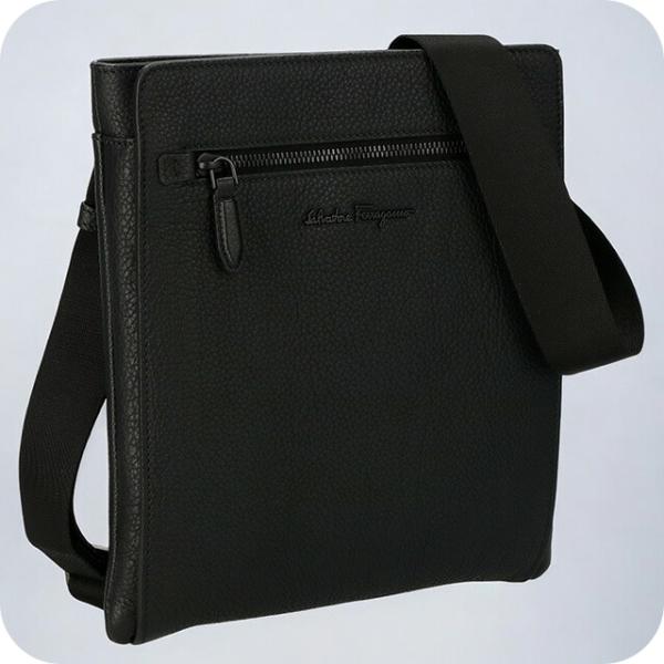 フェラガモ ショルダーバッグ メンズ ブランド Ferragamo 240131CALF NER 7...