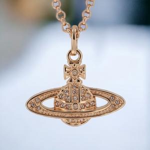 GUCCI（グッチ） ネックレス ペンダント メンズ レディース カット