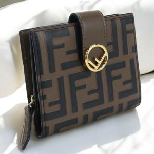 FENDI（フェンディ） 中古 二折財布 レディース ブランド FENDI FFロゴ