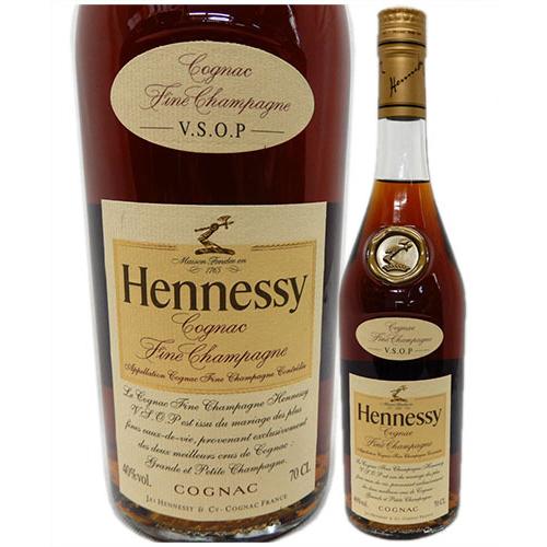 60種類の原酒をブレンド　ヘネシーVSOP 40度 700ml [正規品]　※【送料無料(北海道・東...