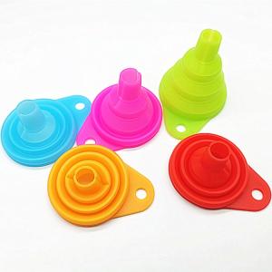 折り畳み式　収納 便利 じょうご たためる シリコン