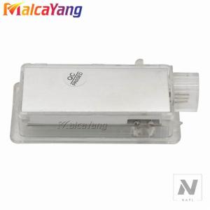 【並行輸入品】BMW 1X LED グローブボ...の詳細画像3