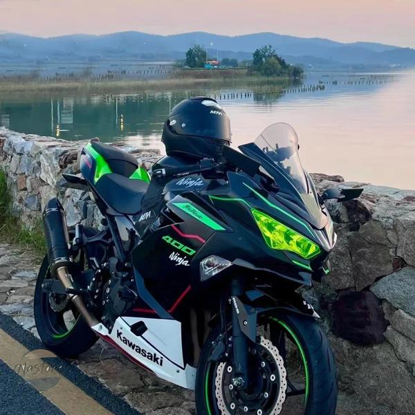 並行輸入品 zx-6r zx-4r Ninja カワサキ ヘッドライト カスタムパーツ アクセサリー...