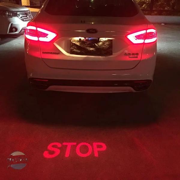 並行輸入品 ブレーキ STOP レーザー テール ライト こ LED レーザー フォグ ライト 両防...