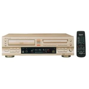 パイオニア CD‐R/RWレコーダー 3枚CDチェンジャー搭載 PDR-WD70(中古品)