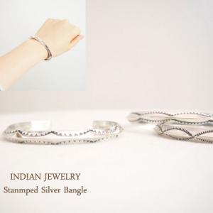 インディアンジュエリー　ナバホ　シルバー　バングル　スタンプワーク メール便200円配送可 インディアン ジュエリー ナバホ スタンプワーク