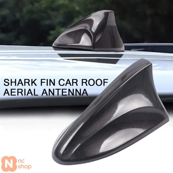 【並行輸入品】 車用シャークフィンラジオ信号アンテナ カーラジオシャークフィン 車用シャークアンテナ...