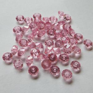 スワロフスキーヴィンテージ Art.5301 オペークピンク 10mm やや難