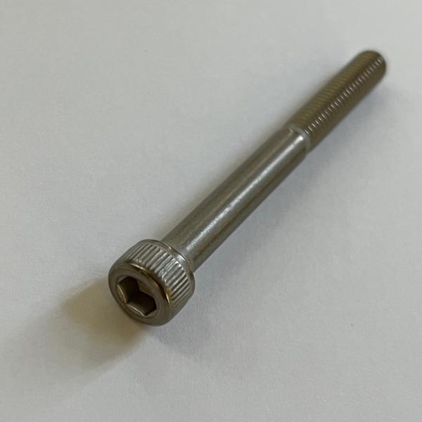 M8 X 75　チタンキャップボルト