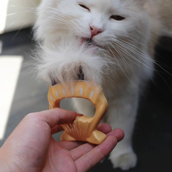 ピロコーム 【超小型犬・小型犬・幼犬ショードッグ・猫・うさぎに】抜け毛除去用ブラシ