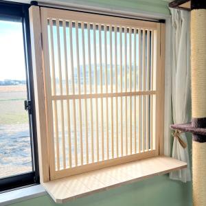 ねこ専用脱走防止窓【にゃんがーど】穴あけ不要の...の詳細画像1