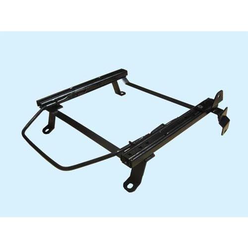 レカロリクライング用シートレール　フィット GK5/6/7/8 GP5/6