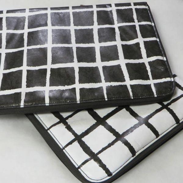 ( バッグ ) モノラウンドタイベッククラッチバッグ( Printed on DuPont(TM)T...