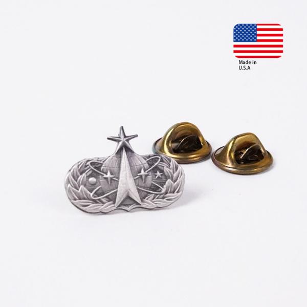 アメリカ空軍 ミニピンバッジ BADGE QUALIFICATION SPACE OPERATION...