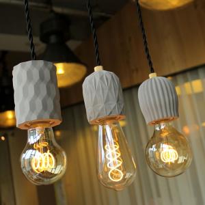 コンクリート ペンダントライト 「ベルシー B...の詳細画像5