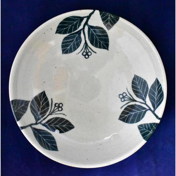 朝比奈克文　「草紋皿緑」　信州　陶芸　五山焼　真作保証　 味わいと温もりの逸品